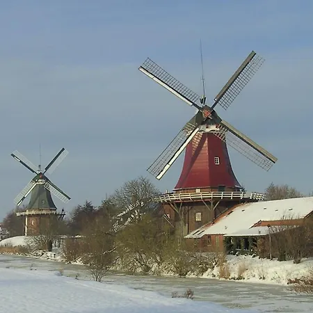 Vier Jahreszeiten Pilsum Апартаменты Крумхёрн