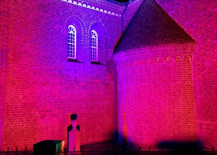 Vier Jahreszeiten Pilsum 公寓 *